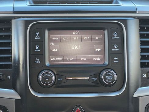 Used 2021 RAM 1500 Classic SLT w/ Protection Group AWD/4WD image 13