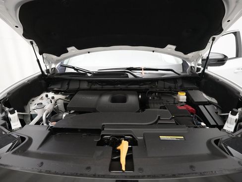 Certified 2025 Nissan Murano SL image 3