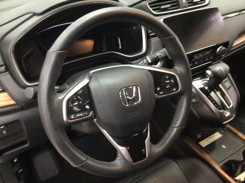 Used 2020 Honda CR-V Touring image 12