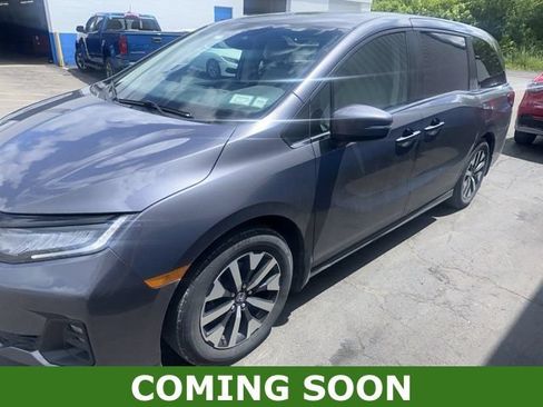 Used 2025 Honda Odyssey EX-L image 4