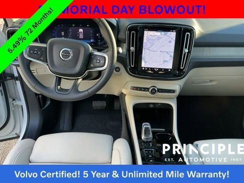 Certified 2023 Volvo XC40 B5 Plus w/ Driver Assist Package AWD/4WD image 13