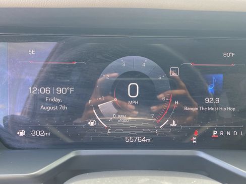 Used 2024 GMC Acadia Elevation FWD image 36