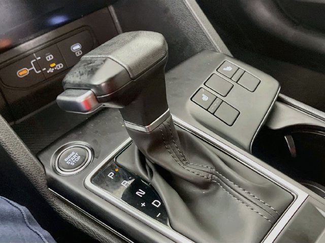 Used 2026 Kia Sportage LX w/ LX Convenience Package FWD image 17