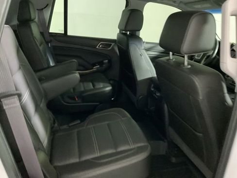 Used 2017 GMC Yukon Denali w/ Open Road Package AWD/4WD image 32