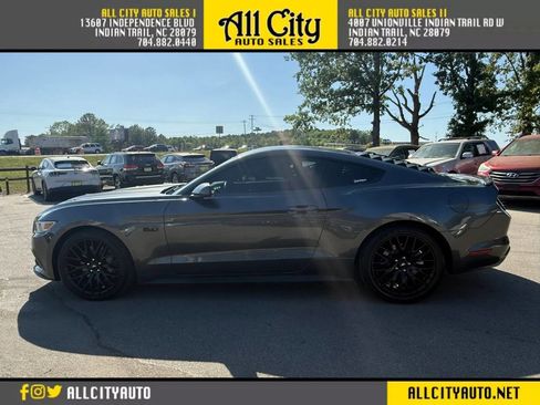 Used 2015 Ford Mustang GT image 4