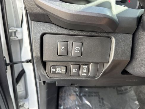 Used 2023 Toyota Tacoma TRD Off-Road image 56