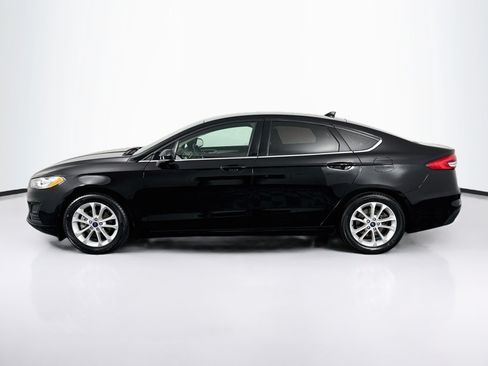 Used 2020 Ford Fusion SE FWD image 11