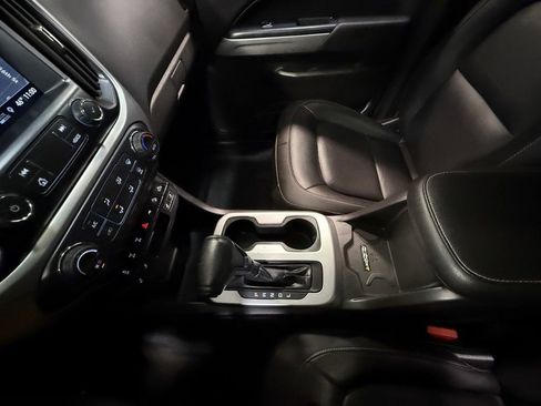 Used 2021 Chevrolet Colorado ZR2 w/ Colorado ZR2 Bison Edition image 83