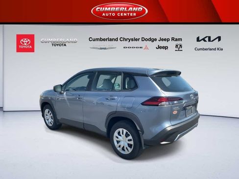 Used 2026 Toyota Corolla Cross L image 6