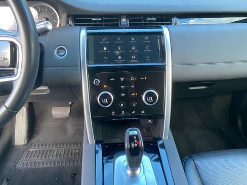 Used 2022 Land Rover Discovery Sport S image 20