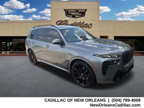 Used 2023 BMW X7 xDrive40i w/ Executive Package AWD/4WD image 1