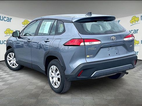 Used 2022 Toyota Corolla Cross L image 4