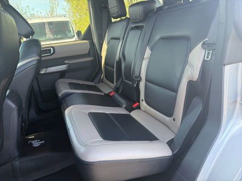 Used 2022 Ford Bronco Wildtrak AWD/4WD image 16