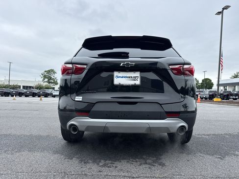 Used 2021 Chevrolet Blazer LT FWD image 9