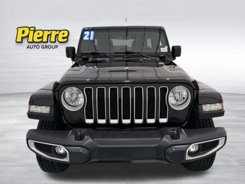 Used 2021 Jeep Wrangler Unlimited Sahara w/ Uconnect 4C Nav & Sound Group image 10