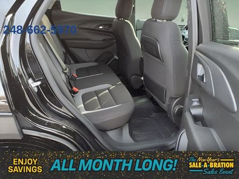 Used 2024 Chevrolet TrailBlazer LS w/ LS Convenience Package image 8