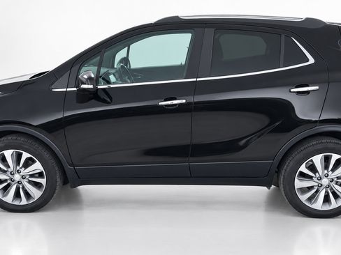 Used 2019 Buick Encore Preferred FWD image 4