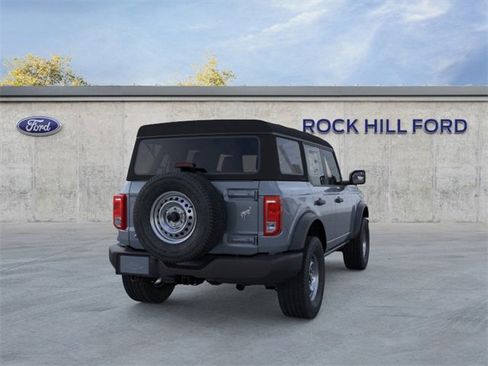 New 2025 Ford Bronco 4-Door image 9