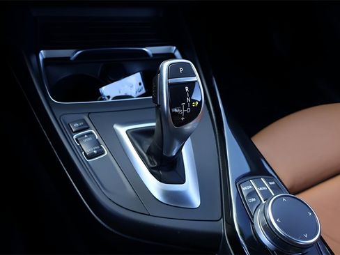 Used 2018 BMW 230i Coupe image 26