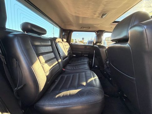 Used 2005 HUMMER H2 SUT w/ Preferred Equipment Group AWD/4WD image 23