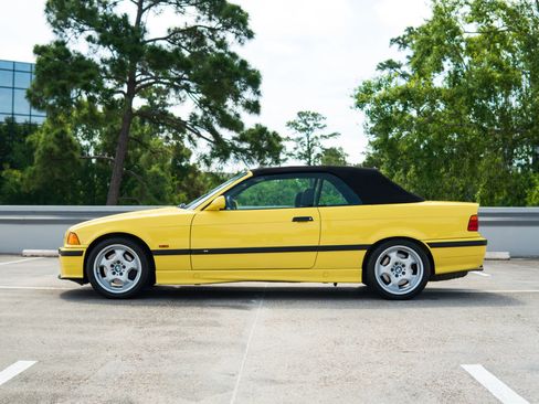 Used 1998 BMW M3 Convertible RWD image 31