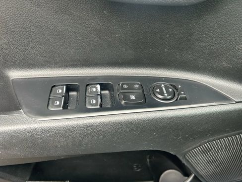 Used 2020 Kia Rio S image 12