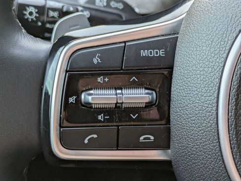 Used 2022 Kia Sorento SX Prestige w/ Rust Color Package image 13