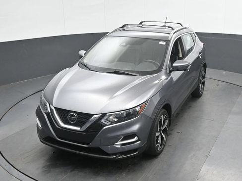 Used 2022 Nissan Rogue Sport SL AWD/4WD image 33
