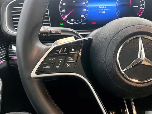 Certified 2024 Mercedes-Benz GLE 450e 4MATIC image 21