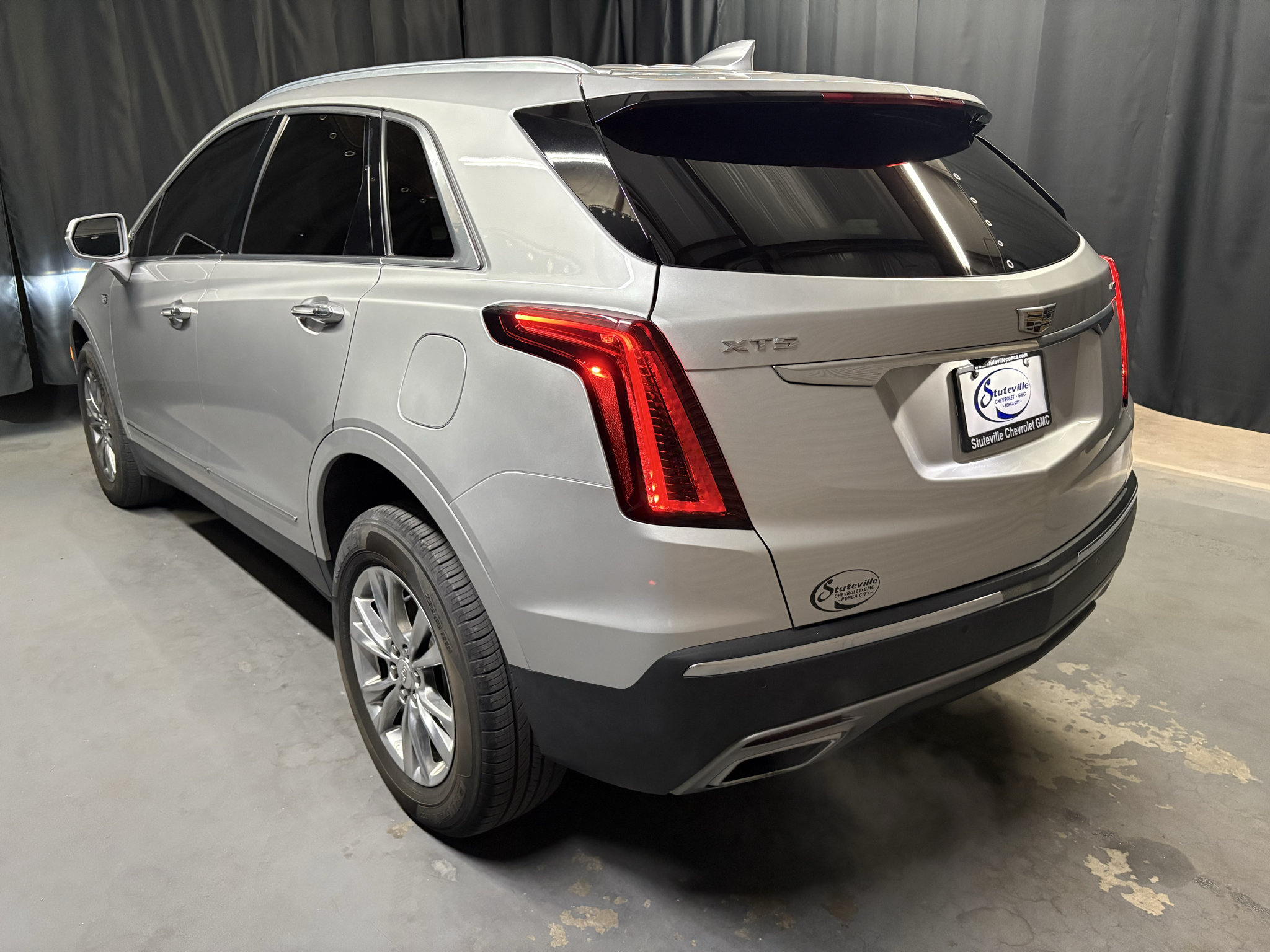 Used 2020 Cadillac XT5 Premium Luxury FWD image 7