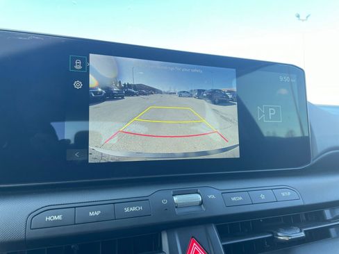 Used 2025 Kia K4 LXS image 23