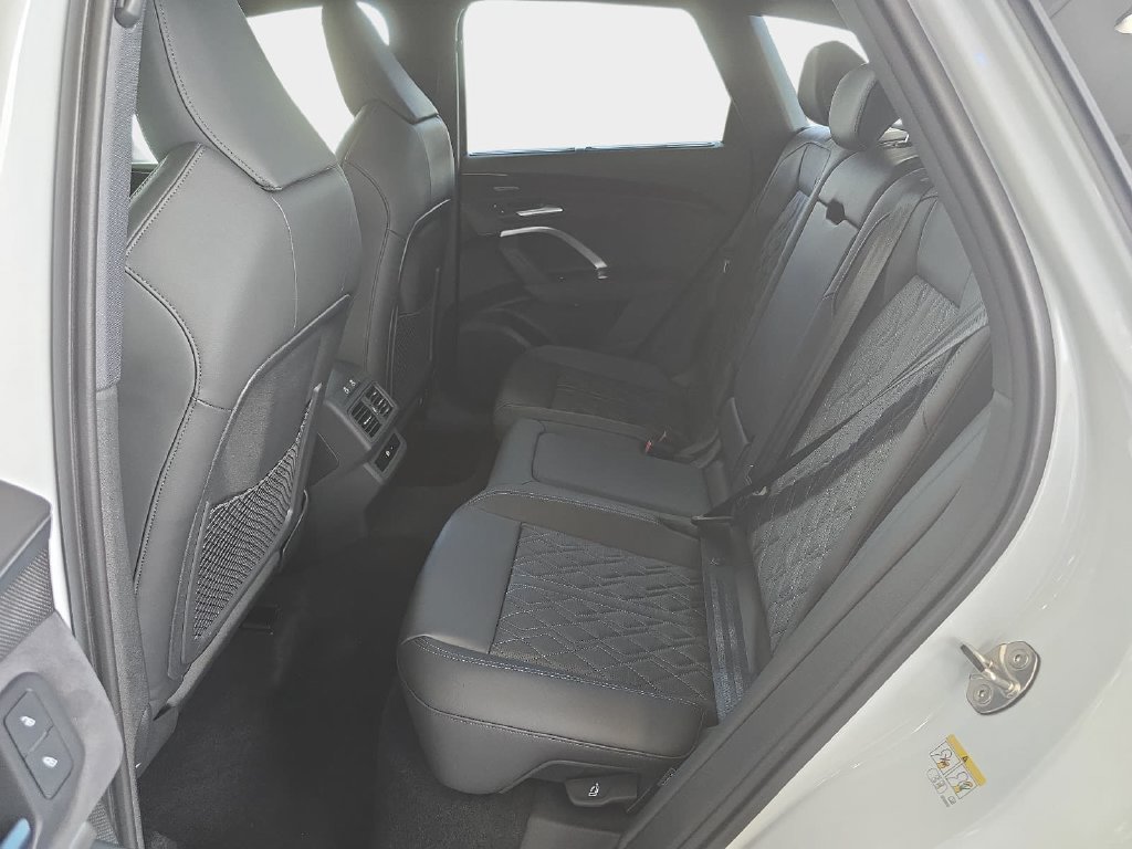 New 2026 Audi SQ5 Premium Plus AWD/4WD image 19