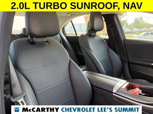 Used 2023 Mercedes-Benz C 300 4MATIC Sedan image 33