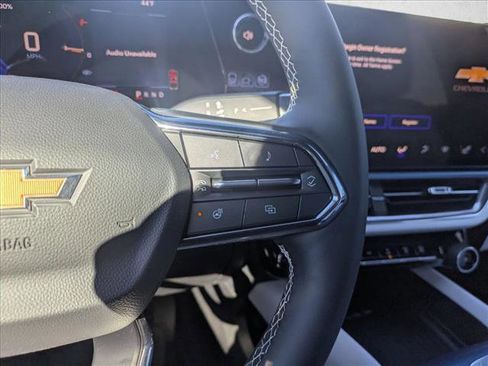 New 2026 Chevrolet Equinox EV LT image 15