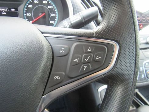 Used 2025 Chevrolet Malibu LT image 34