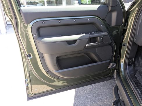 Certified 2026 Land Rover Defender 110 S AWD/4WD image 14