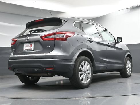 Used 2020 Nissan Rogue Sport SV FWD image 24