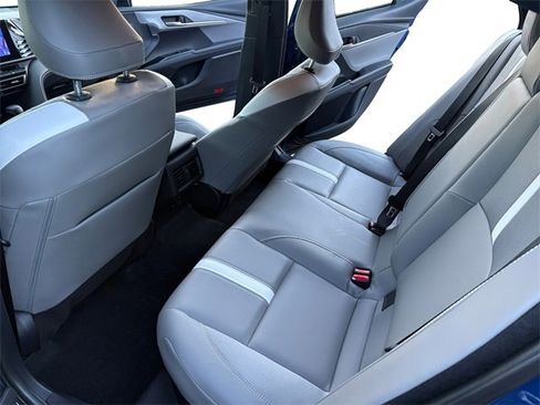 Used 2025 Toyota Camry SE image 10