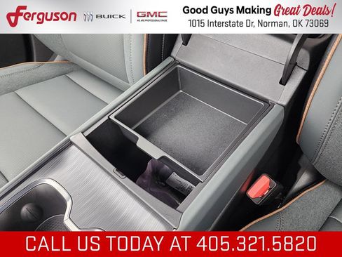 New 2026 GMC Acadia AT4 w/ Luxury Package AWD/4WD image 35