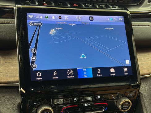 Used 2023 Jeep Grand Cherokee L Summit w/ Advanced Protech Group IV image 25