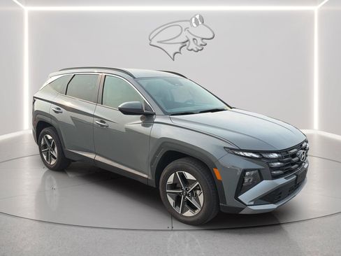 Used 2025 Hyundai Tucson SEL AWD/4WD image 7