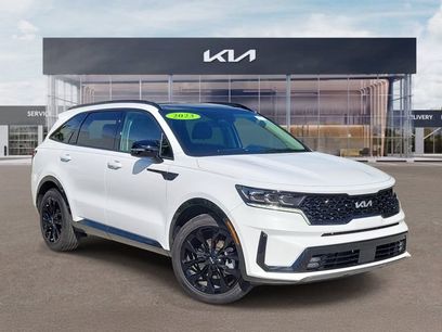 Used 2023 Kia Sorento SX
