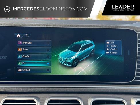 Used 2025 Mercedes-Benz GLS 450 GLS 450 image 76