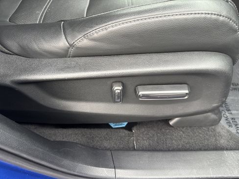 Used 2020 Honda CR-V EX-L image 18