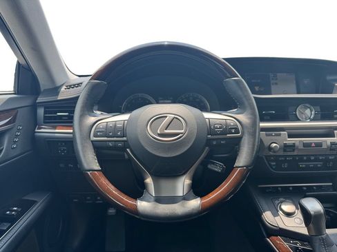 Used 2017 Lexus ES 350 FWD image 12