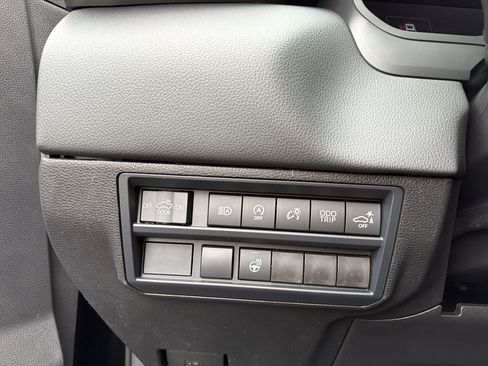 New 2026 Toyota Tundra Limited AWD/4WD image 19