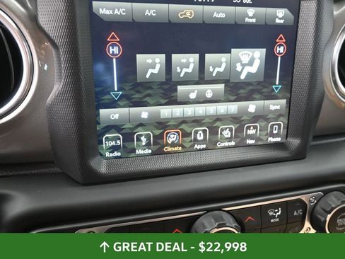 Used 2018 Jeep Wrangler Unlimited Sahara w/ Dual Top Group image 34