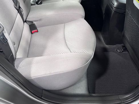 Used 2013 Hyundai Elantra GLS w/ Preferred Pkg FWD image 24