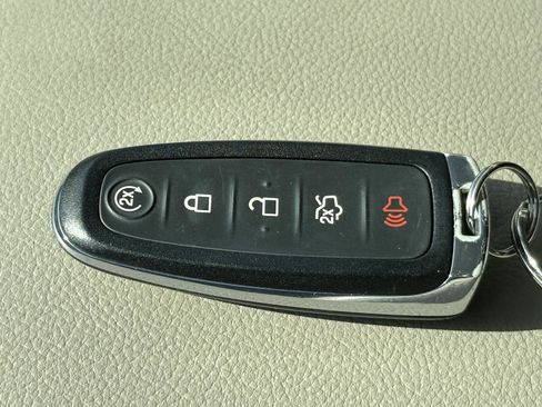 Used 2014 Ford Escape Titanium image 14