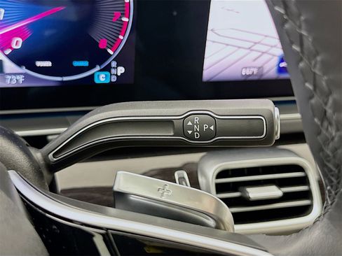 Certified 2025 Mercedes-Benz GLE 450 4MATIC image 18